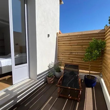 C081-magnifique Maison - Vallergues Holiday home